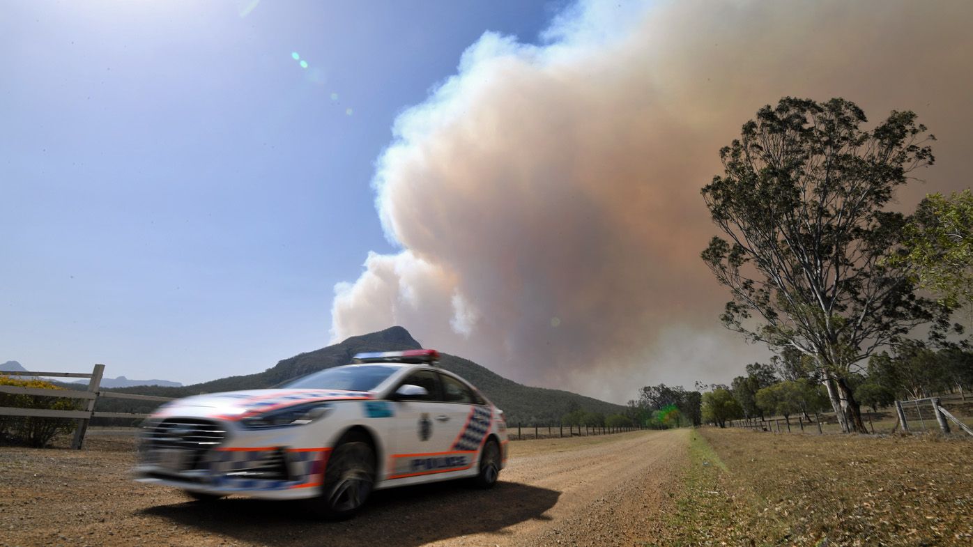 Queensland bushfires burn at Noosa Cooroibah Brisbane and Lower Beechmont