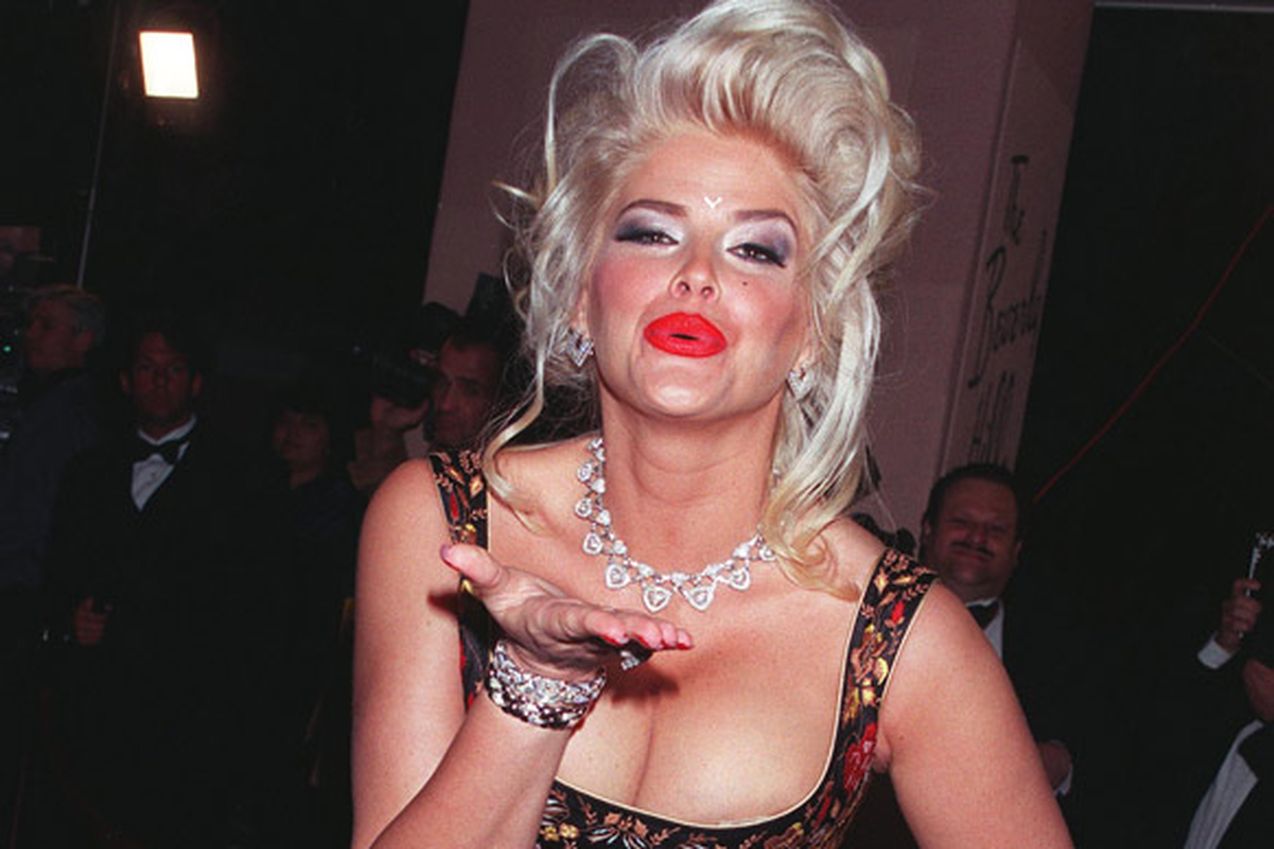Анна смит фото ее смерти Anna Nicole Smith documentary: Five of the biggest bombshell revelations from Ne