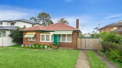 Brick house Domain listing affordable