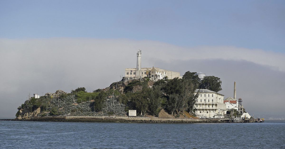 Trump asks for $220 million to reopen Alcatraz
