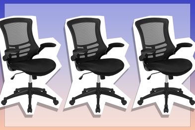9PR: Flash Furniture Mid-Back Black Mesh Swivel Ergonomic Task Office Chair with Flip-Up Arms