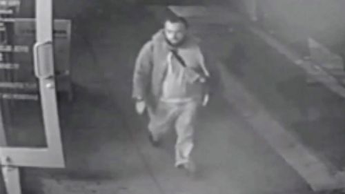 Police released CCTV images on Rahami. (Police/Supplied)