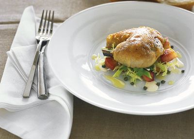 Chicken confit with sauteéd potatoes and endive