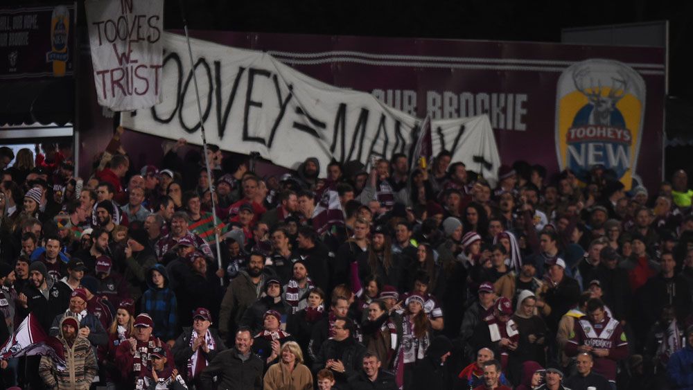 Fans on the Brookvale Oval's famous hill. (AAP)