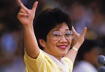 When did Corazon Aquino become the Philippines' first female president?