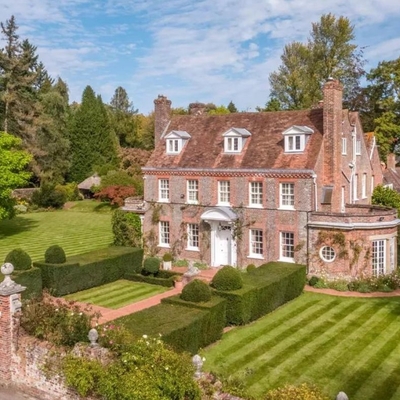 British estate once owned by Henry Ford II hits the market for $33 million