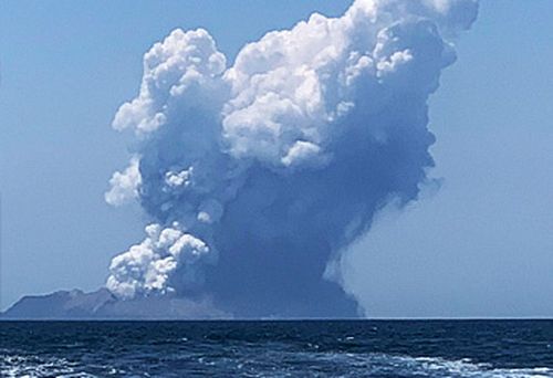 Volcano erupting (AAP)