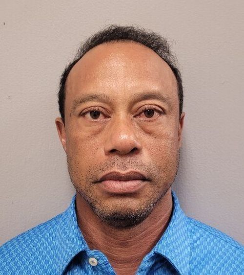 Tiger Woods presso l'ufficio dello sceriffo della contea di Martin.