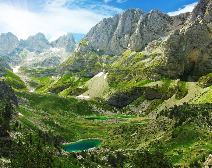 23 of the world's best hiking trails