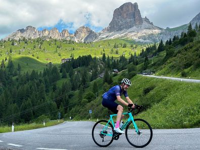 A'qto cycling tours in italy