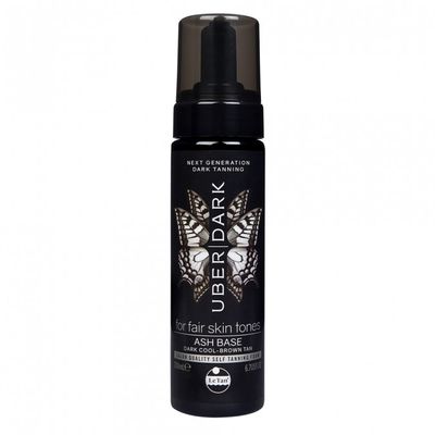 <p><strong><a href="https://www.priceline.com.au/le-tan-uber-dark-self-tanning-foam-ash-base-200-ml?gclid=EAIaIQobChMIrfms4rT52QIVhR0rCh03NAXuEAkYASABEgIVPfD_BwE&amp;gclsrc=aw.ds" target="_blank" draggable="false">Le Tan in Uber Dark</a>, </strong>$24.99</p>
<p>
"I haven’t got time
to go and do a spray tan so I use this stuff instead, it's the best."</p>