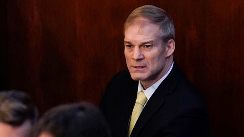 Jim Jordan a déploré que l'administration Biden n'ait pas révélé la découverte de documents classifiés avant les élections.