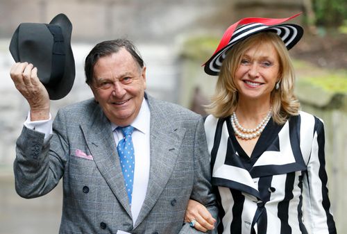Barry Humphries and wife Lizzie Spender in 2016.