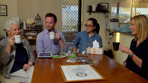 Patricia, Alex and Vi Powell with reporter Allison Langdon. (60 Minutes)