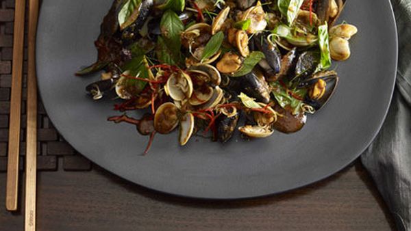 Martin Boetz: Mussel, clam and chilli jam salad