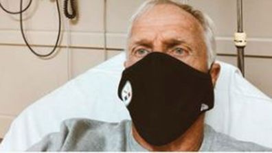 Australian golf great Greg Norman has been hospitalised after testing positive to COVID-19.
