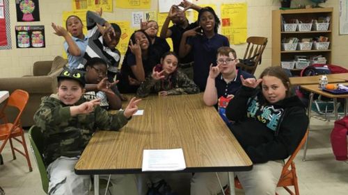 US primary students start sign language club to communicate with deaf student