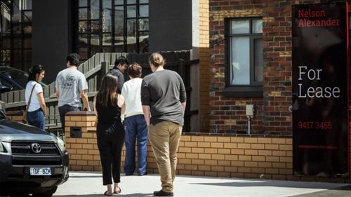 come vivere in una casa condivisa durante una crisi di affitti