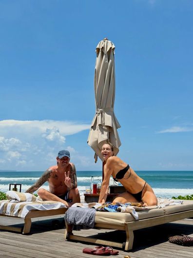 E﻿llidy Pullin has found love again five years after the tragic death of her husband, Olympic snowboarder Alex "Chumpy" Pullin. The ﻿Darling, Shine! Podcast host confessed on the show that she is "so happy" with her new partner, Brock Wadsworth, despite feeling guilty for saying it. 
Pullin said she knew Wadsworth for "years" before they dated, saying he is her good friend's brother. 