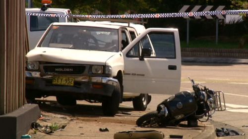 Ute driver at large after fleeing scene of fatal Newcastle hit-and-run