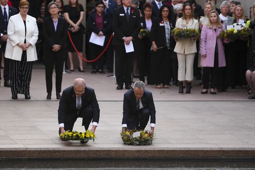 Mr Morrison and Mr Shorten pay their respects on the 17th anniversary of 9/11.