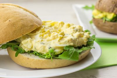 Curried egg sandwich