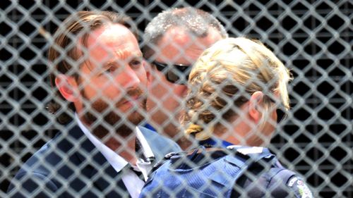 Victorian man Ian Thomas sentenced to life term in jail for murder of parents