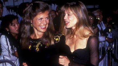 Linda Hamilton, Leslie Freas, Terminator 2: Judgment Day, premiere, Cineplex Odeon in Century City, 1991