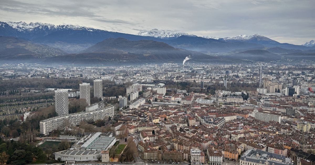 Former teacher charged with abusing 89 teenagers dating back decades