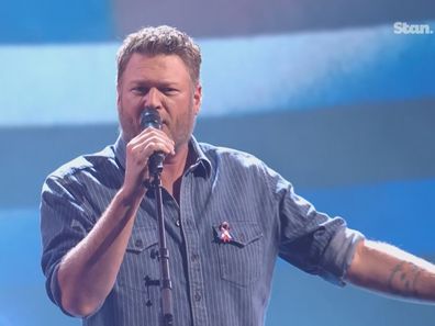 Blake Shelton AMAs performance 2025