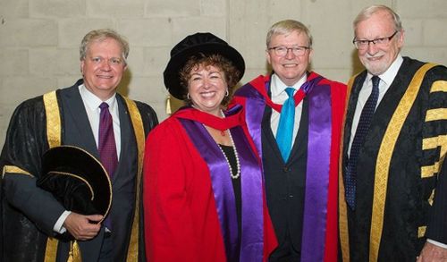 Kevin Rudd and Therese Rein receive honorary ANU doctorate