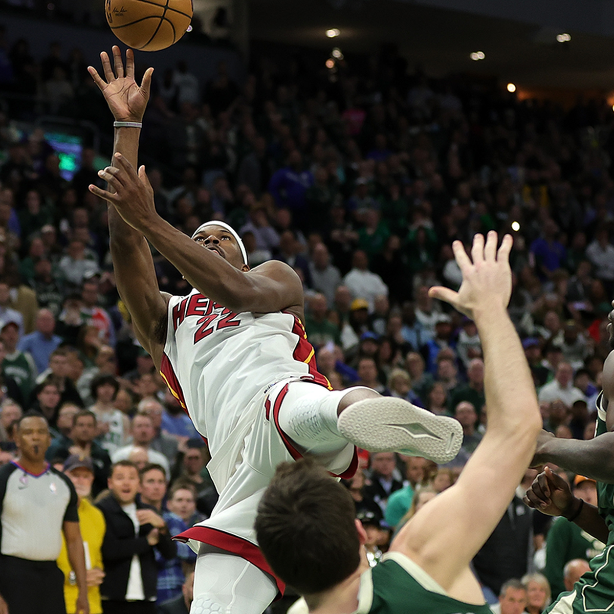 Rose, Bulls cry foul after overtime defeat