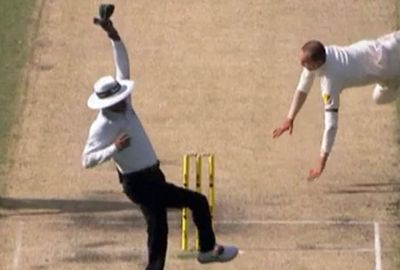 Kumar Dharmasena is counting his blessings after narrowly avoiding a crunching blow by a powerful Virat Kohli drive in the Boxing Day Test.<br/><br/>The Sri Lankan umpire was standing behind the wicket when Kohli bludgeoned a Nathan Lyon delivery down the ground.<br/><br/>The No. 4 batsman’s powerful shot flew straight at Dharmasena, forcing the official to make serious evasion manoeuvres to avoid the missile.<br/><br/>Dharmasena’s close call is an all too familiar threat for referees - a painful blow to the pride and the body.<br/>