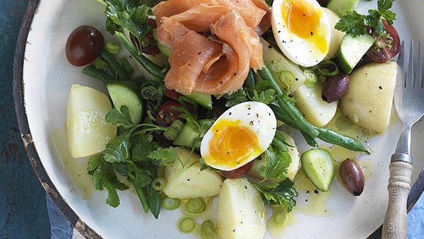 Salmon nicoise salad