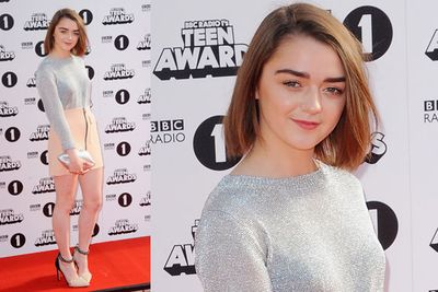 <i>Game of Thrones</i> star Maisie Williams splashes on some pastels to rock the red carpet.