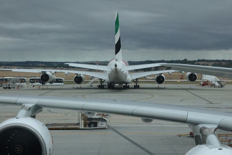 Emirates da marcha atrás en las cancelaciones de Australia - Foro Aviones, Aeropuertos y Líneas Aéreas