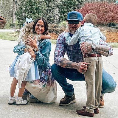 Brantley Gilbert wife amber and family