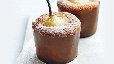Recipe:&nbsp;<a href="http://kitchen.nine.com.au/2016/05/05/12/57/pear-and-vanilla-cakes" target="_top">Pear and vanilla cakes</a>