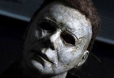 What is the name of the serial killer in the Halloween films?