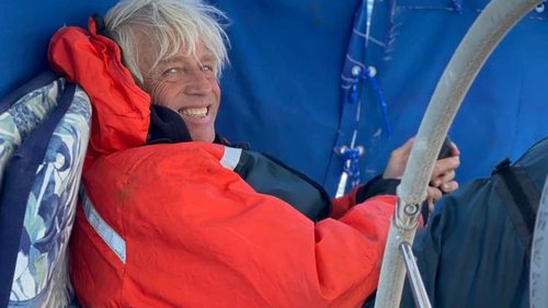 A﻿ British couple have been found dead in a lifeboat after attempting to sail across the Atlantic Ocean.The bodies of Sarah Packwood, from the UK, and her Canadian husband Brett Clibbery washed up in the boat on a beach in Nova Scotia.