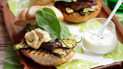 <a href="http://kitchen.nine.com.au/2016/05/16/12/54/minted-lamb-burgers" target="_top">Minted lamb burgers</a>
