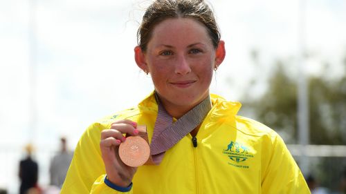 Lauren Parker with her bronze medal. (AAP)