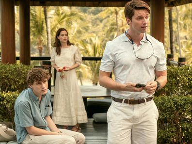 Sarah Catherine Hook, Sam nivola and Patrick Schwarzenegger in The White Lotus season 3