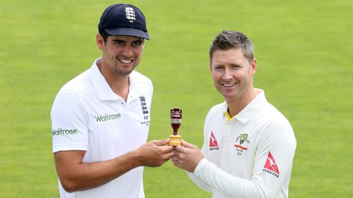 Rival skippers Alastair Cook and Michael Clarke. (AAP)