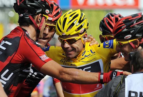 Evans became the first Australian to win Le Tour in 2011. (Getty)