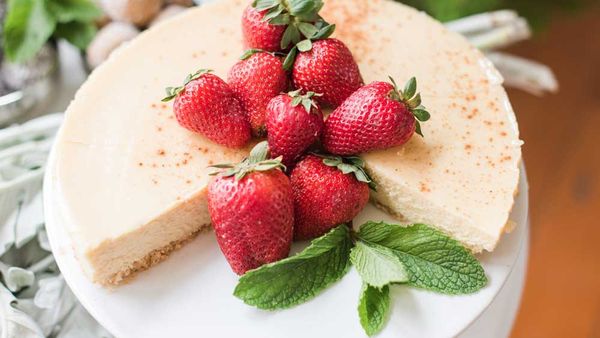Be Fit Food healthy baked cheesecake recipe