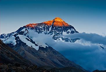 How high is Mt Everest's summit above sea level?