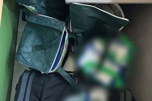 A polícia acusou um homem depois que 200 quilos de cocaína foram descobertos a bordo de um catamarã que navegava no rio Tweed, perto da fronteira entre Queensland e NSW.