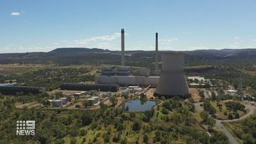 A standoff is intensifying between the federal government and the Greens over a climate plan.The government wants to introduce new rules to force major polluters to limit their emissions.