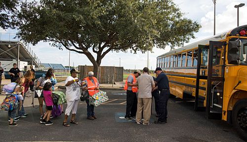 People in coastal Texas prepare for evacuation as Hurricane Harvey nears. (Photo: AP).